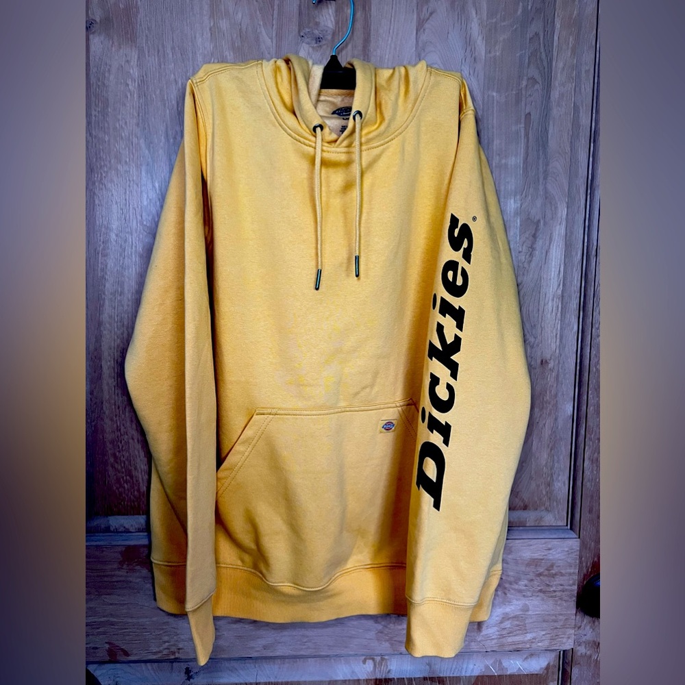 Boys SZ Large Dickies Hooded Sweatshirt.